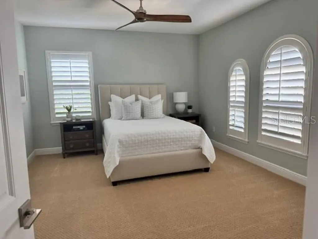 6237 Signature Pointe Lane Bradenton FL 34210
