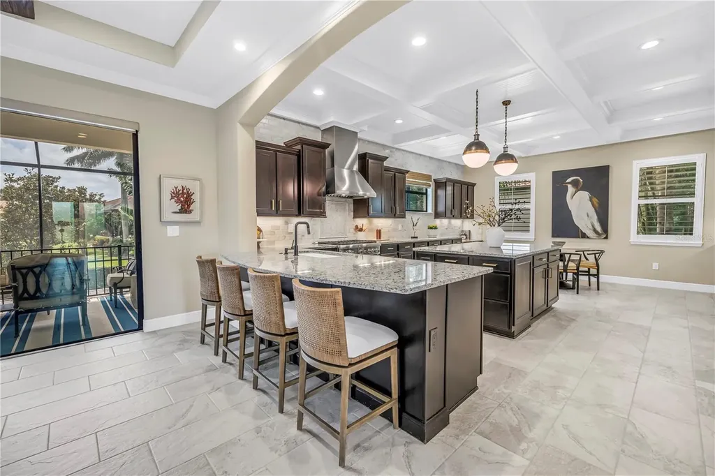 6237 Signature Pointe Lane Bradenton FL 34210
