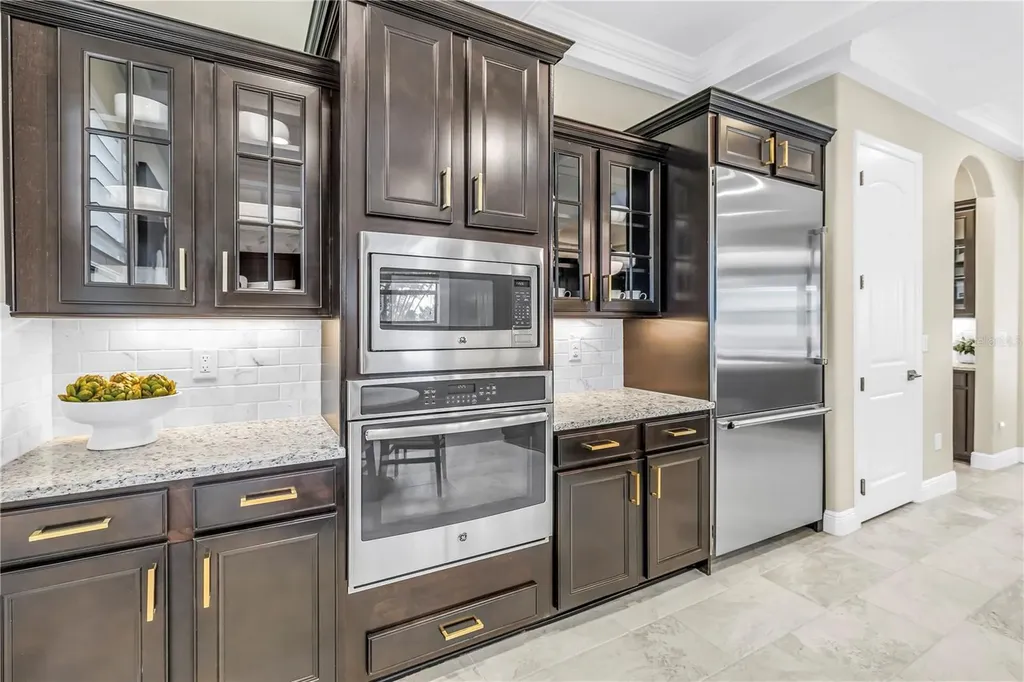 6237 Signature Pointe Lane Bradenton FL 34210