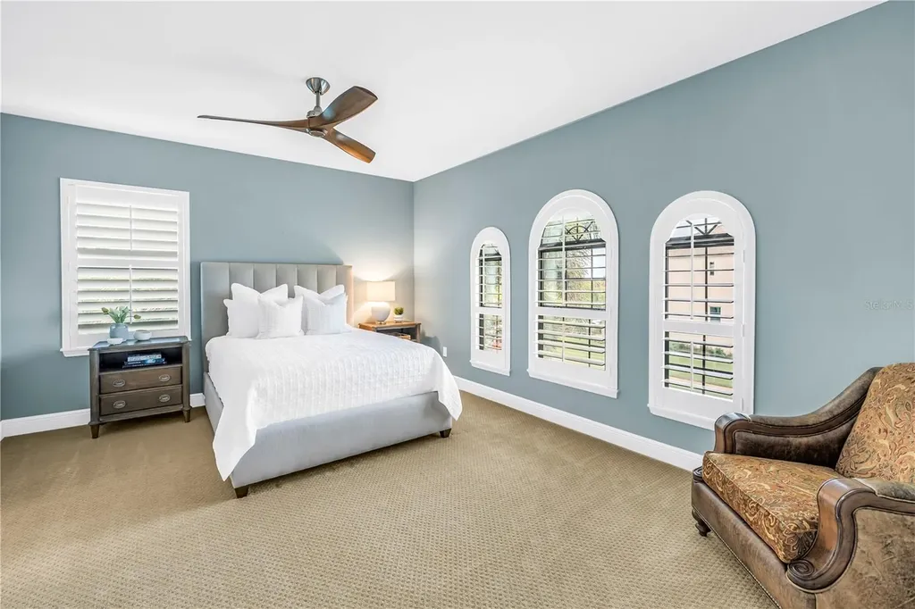 6237 Signature Pointe Lane Bradenton FL 34210