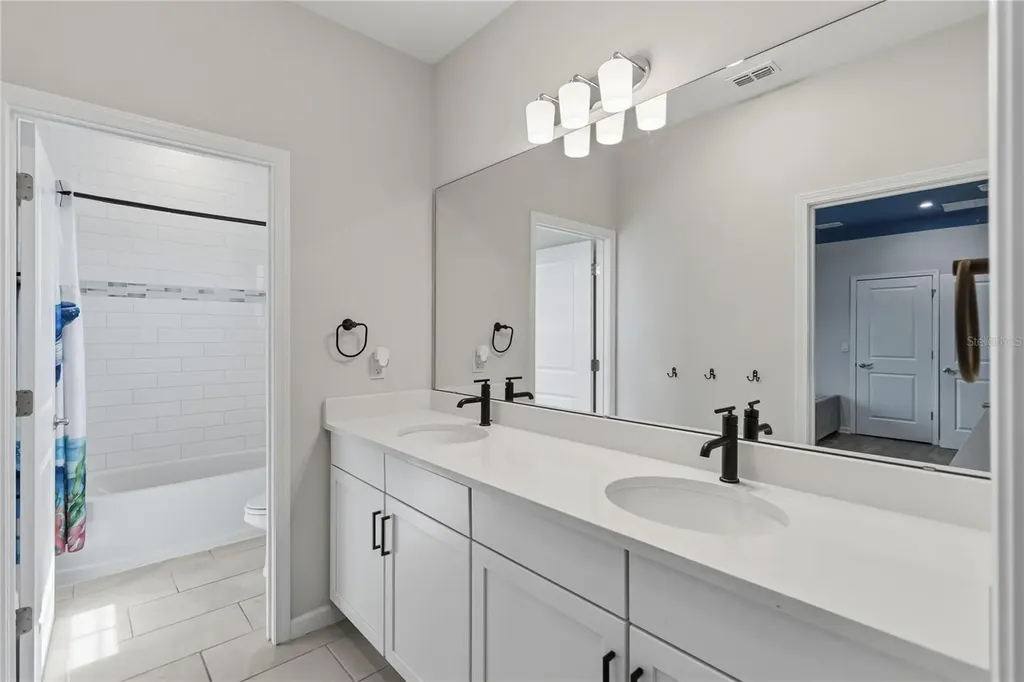 4519 Lions Gate Avenue Clermont FL 34711