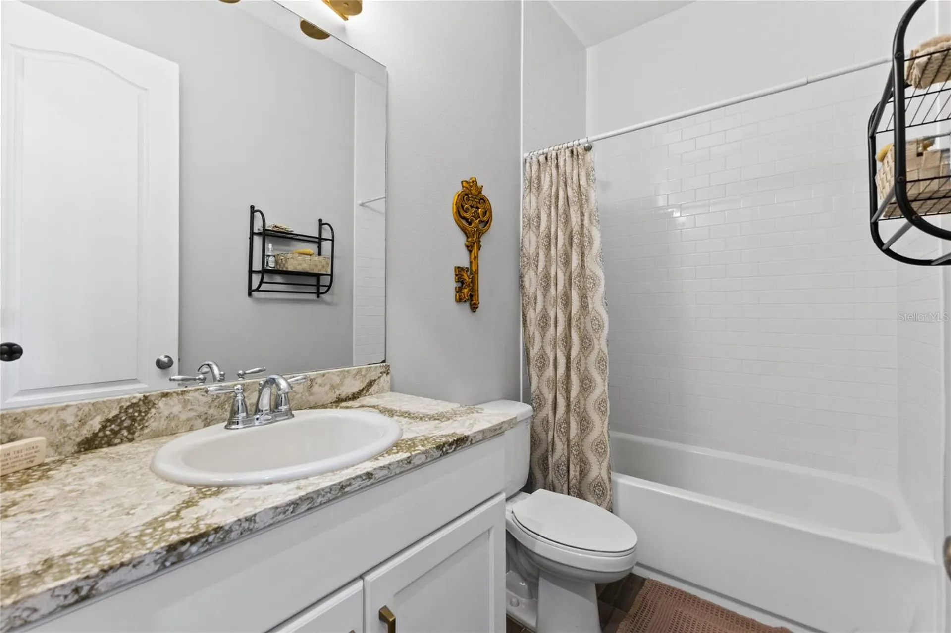 4645 Antrim Drive Sarasota FL 34240