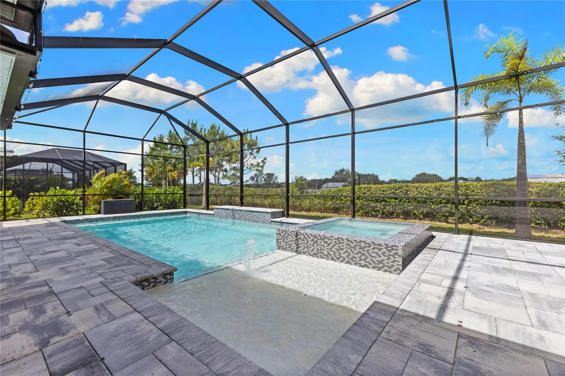 4645 Antrim Drive Sarasota FL 34240