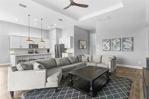 4645 Antrim Drive Sarasota FL 34240