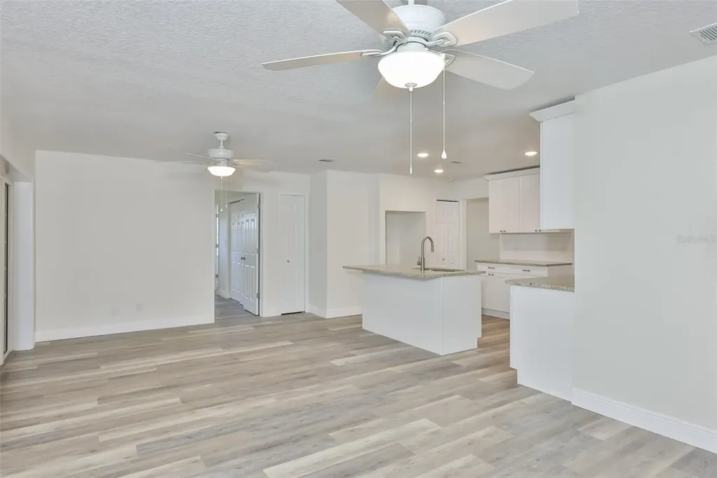 8410 Lava Place Tampa FL 33615