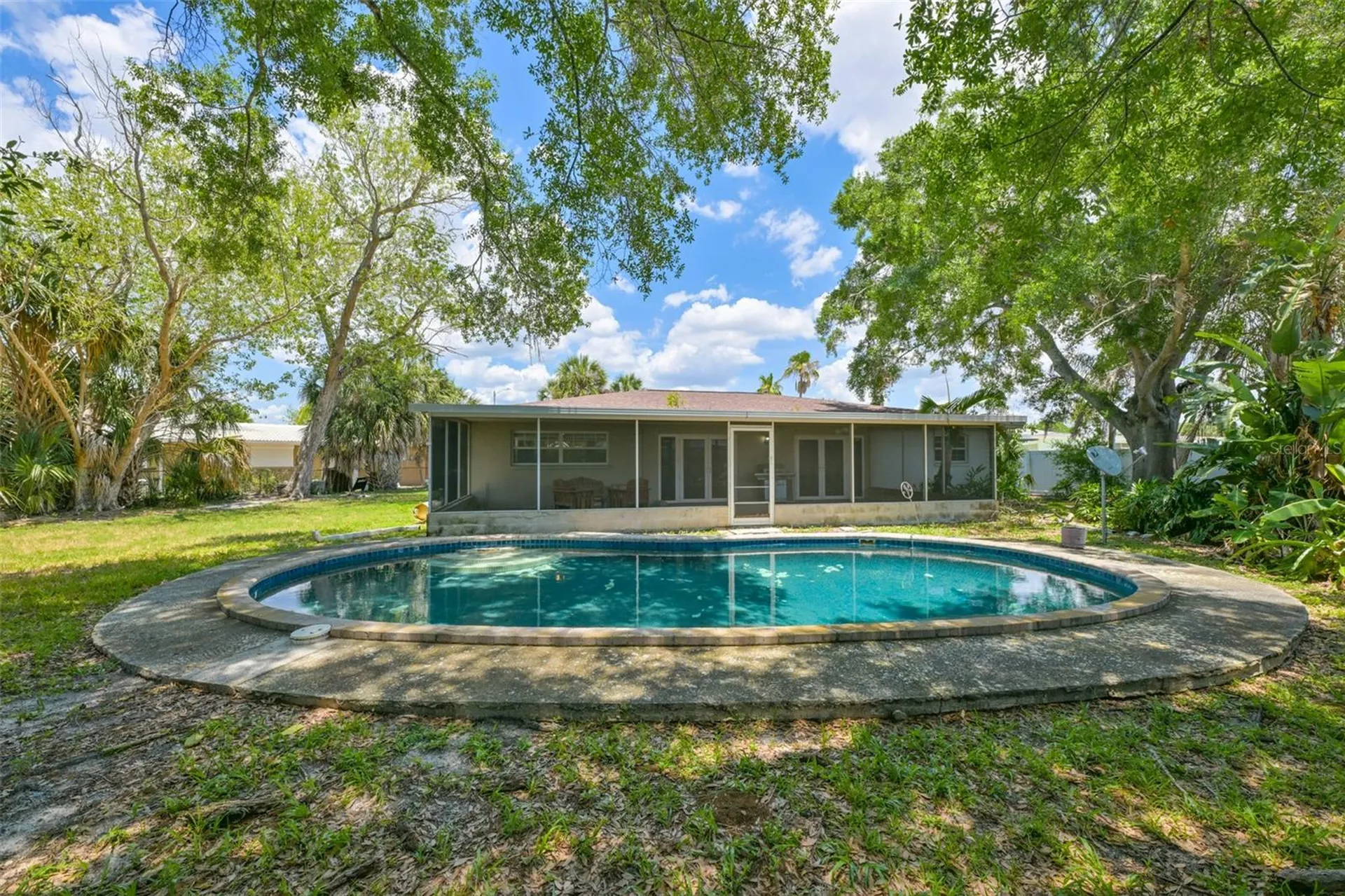 8410 Lava Place Tampa FL 33615