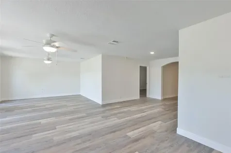 8410 Lava Place Tampa FL 33615