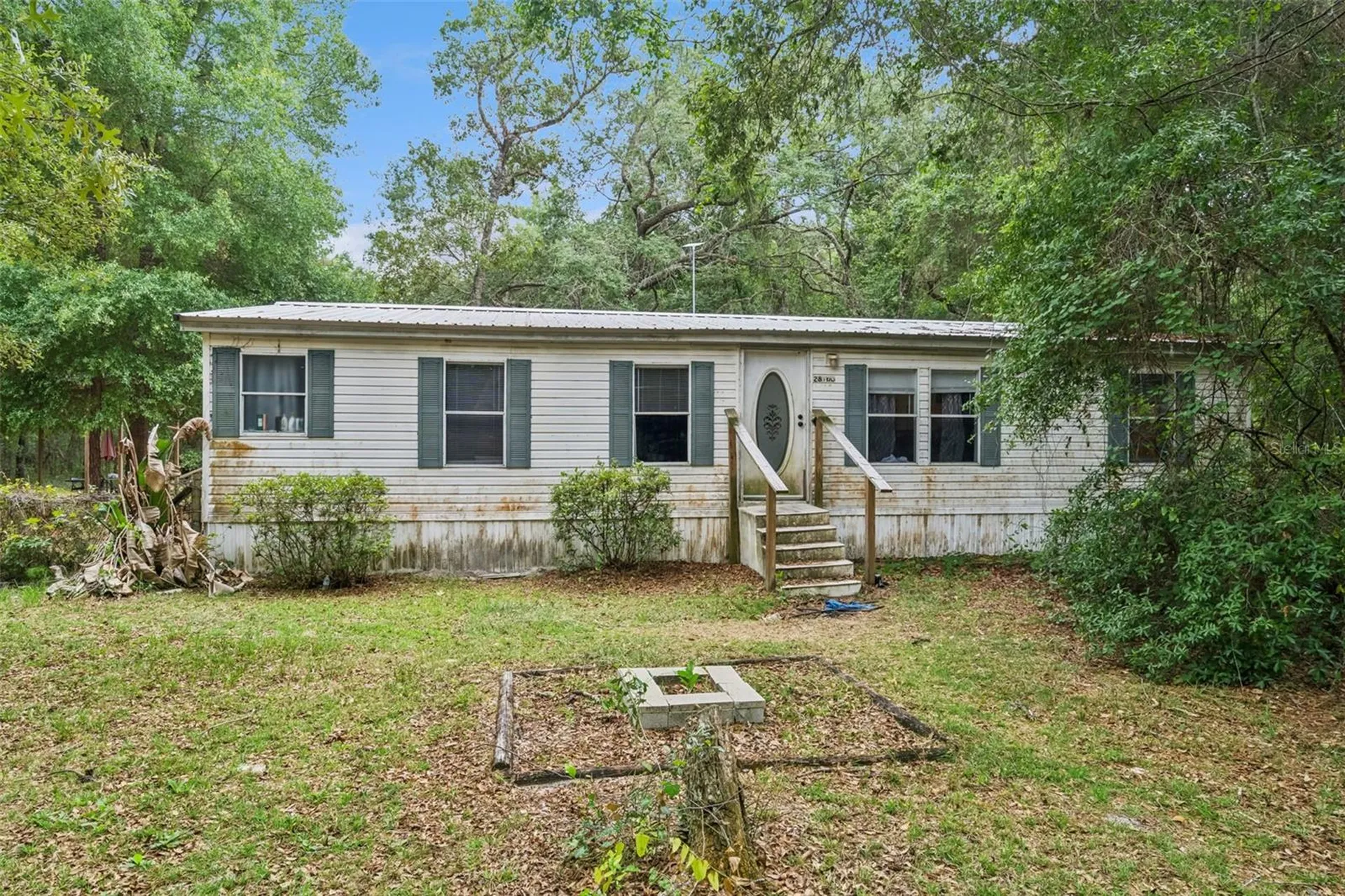 28100 SE 171st Street Umatilla FL 32784