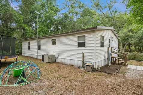28100 SE 171st Street Umatilla FL 32784