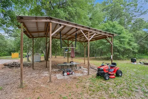 28100 SE 171st Street Umatilla FL 32784