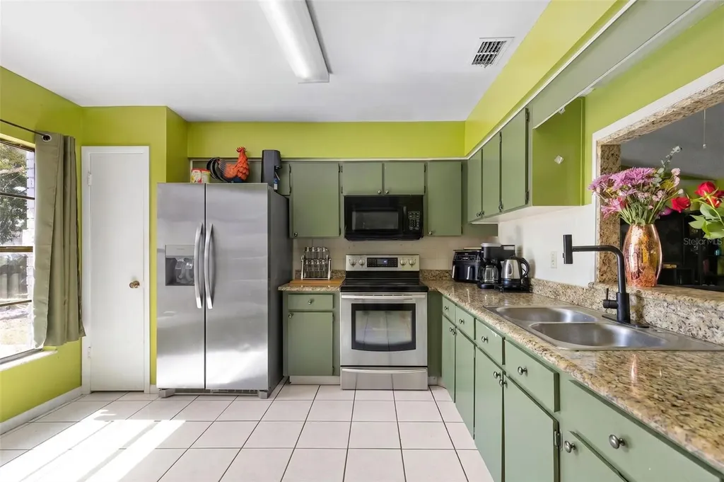 643 Bryan Terrace Drive Brandon FL 33511