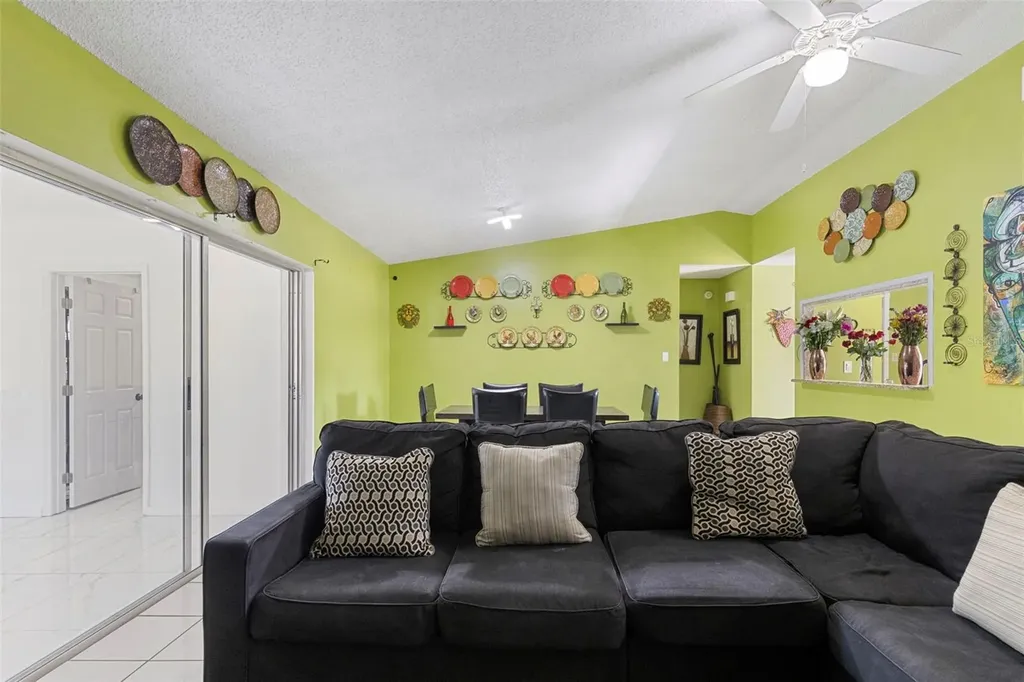 643 Bryan Terrace Drive Brandon FL 33511