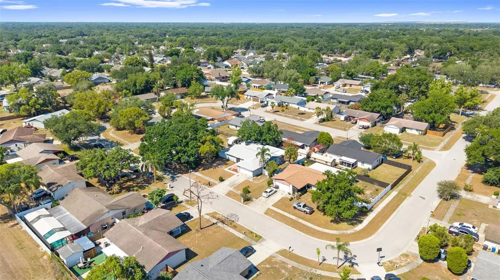 643 Bryan Terrace Drive Brandon FL 33511