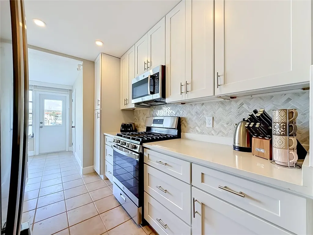 5925 Shore Boulevard S Gulfport FL 33707