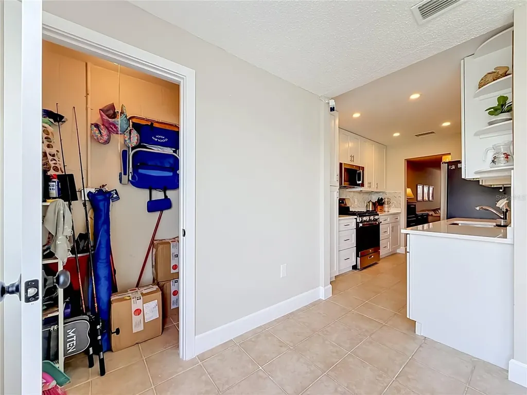 5925 Shore Boulevard S Gulfport FL 33707