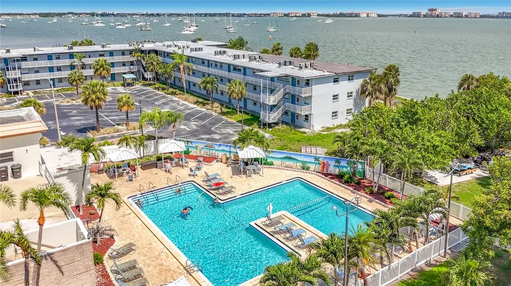 5925 Shore Boulevard S Gulfport FL 33707