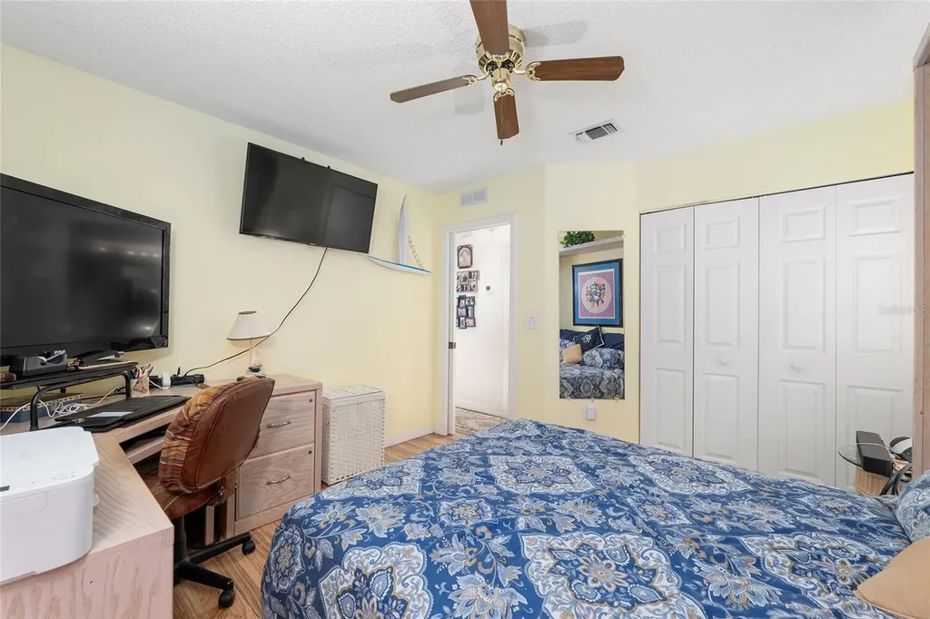 11563 SW 74th Court Ocala FL 34476