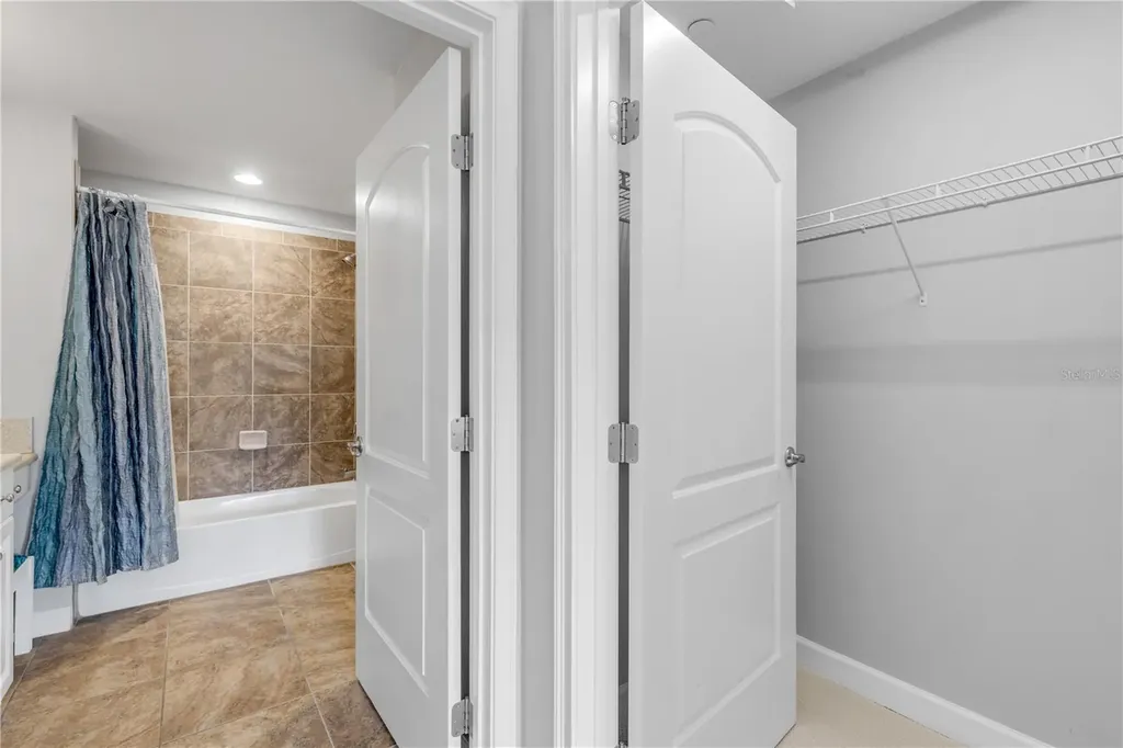 424 Luna Bella Lane New Smyrna Beach FL 32168