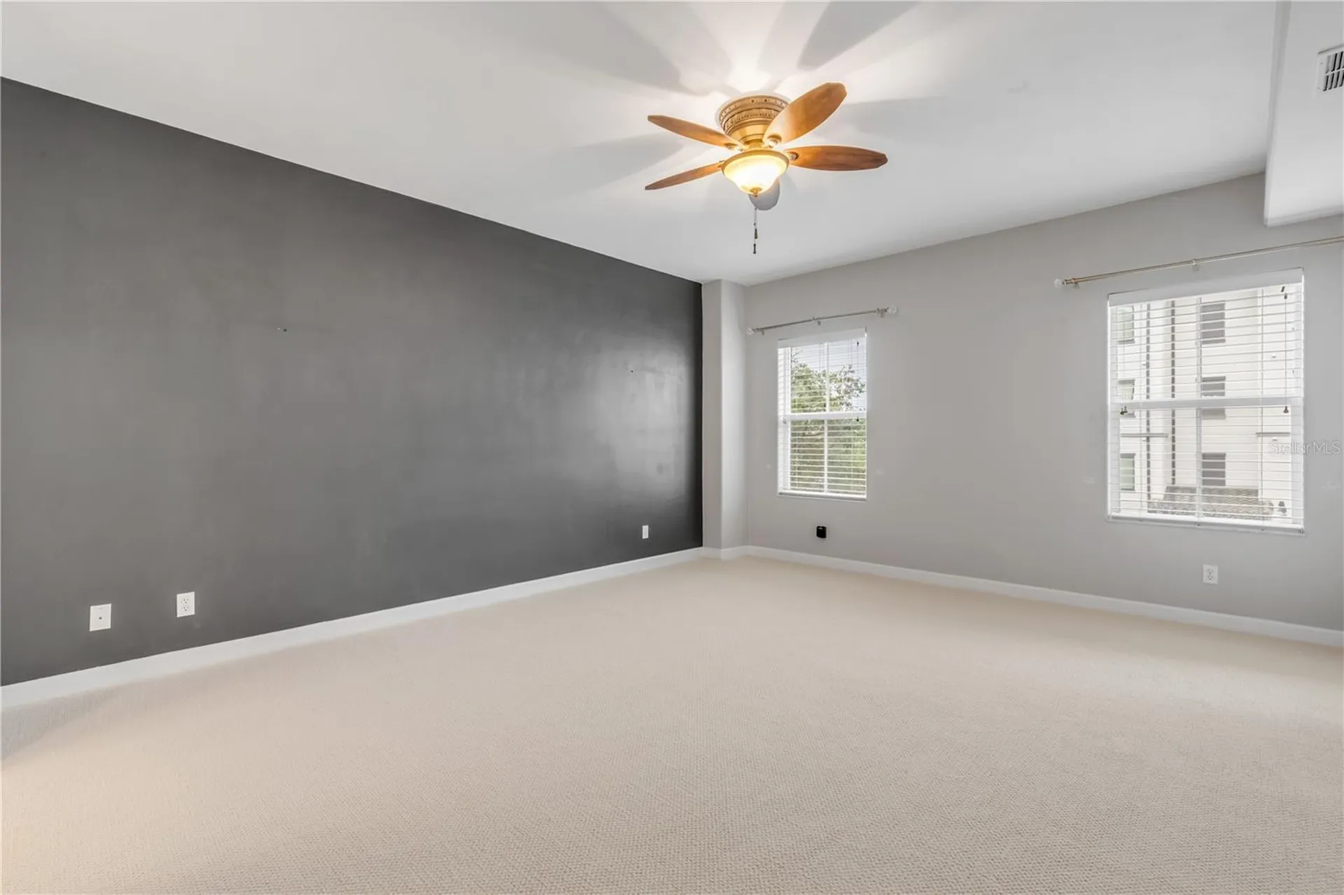 424 Luna Bella Lane New Smyrna Beach FL 32168