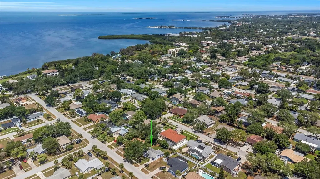 1414 Castleworks Lane Tarpon Springs FL 34689