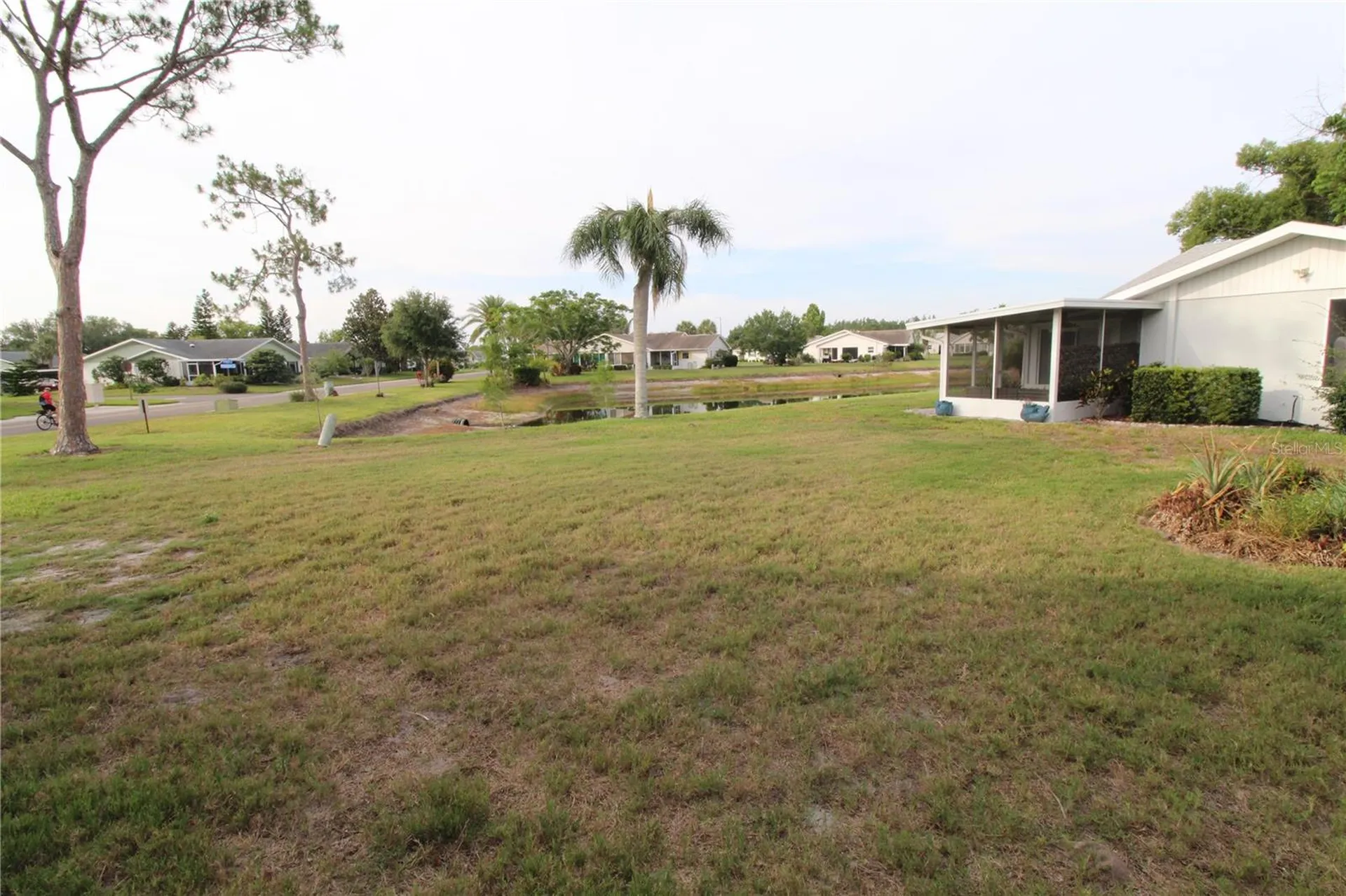 2345 Glenmore Circle Sun City Center FL 33573