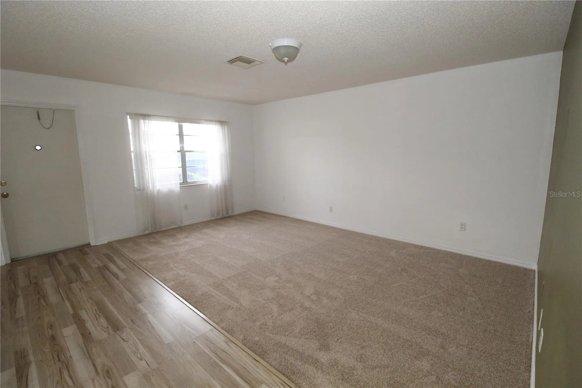 2345 Glenmore Circle Sun City Center FL 33573