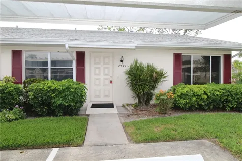 2345 Glenmore Circle Sun City Center FL 33573