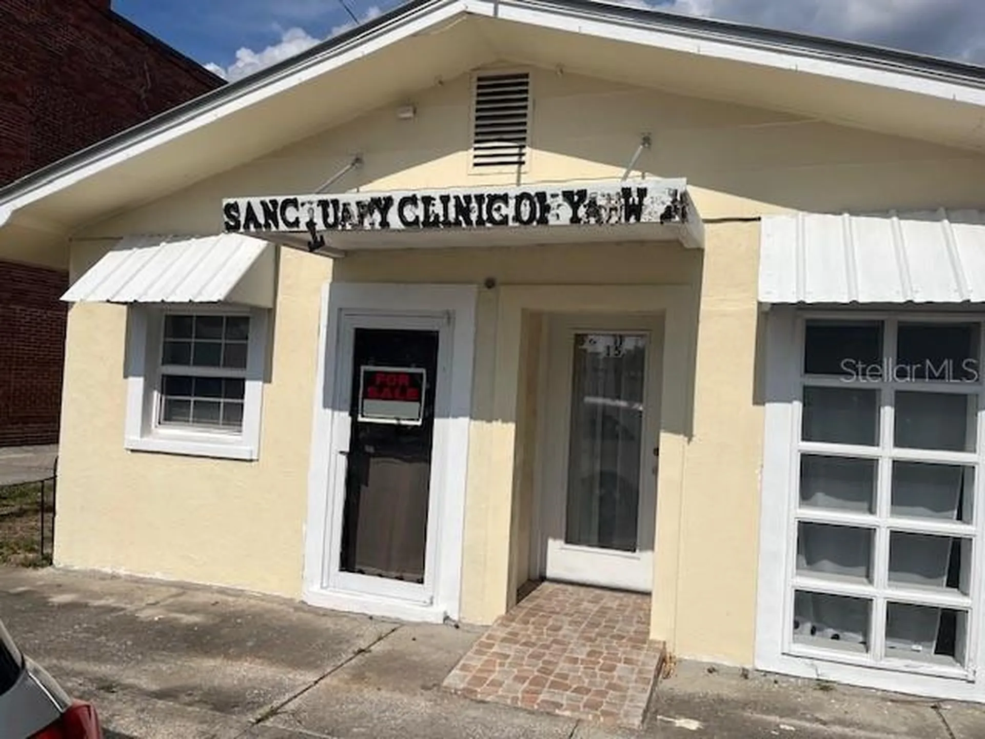 15 S Verona Avenue Avon Park FL 33825