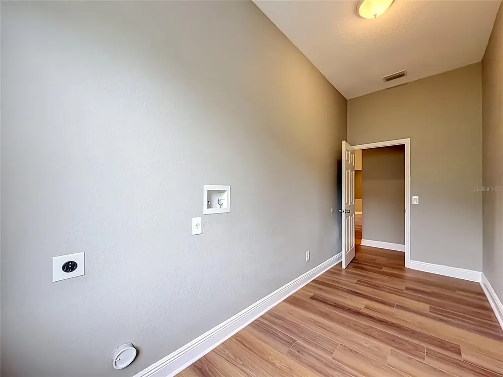 28549 Shirley Shores Road Tavares FL 32778