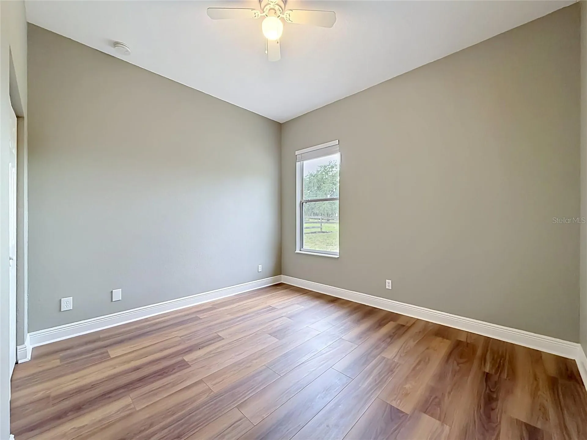 28549 Shirley Shores Road Tavares FL 32778