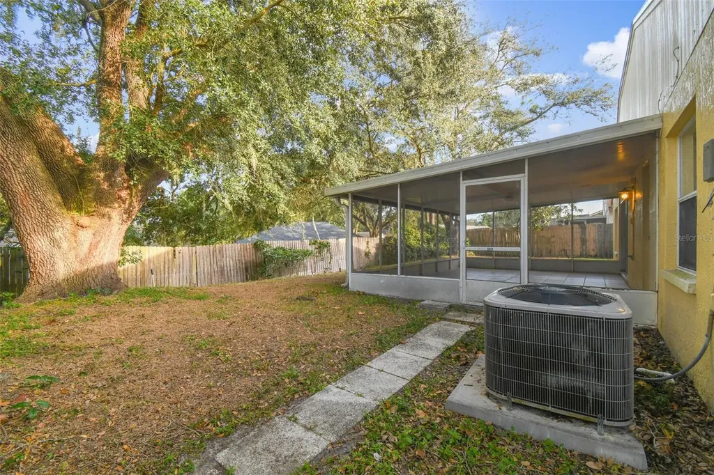 2342 Tioga Drive Land O Lakes FL 34639