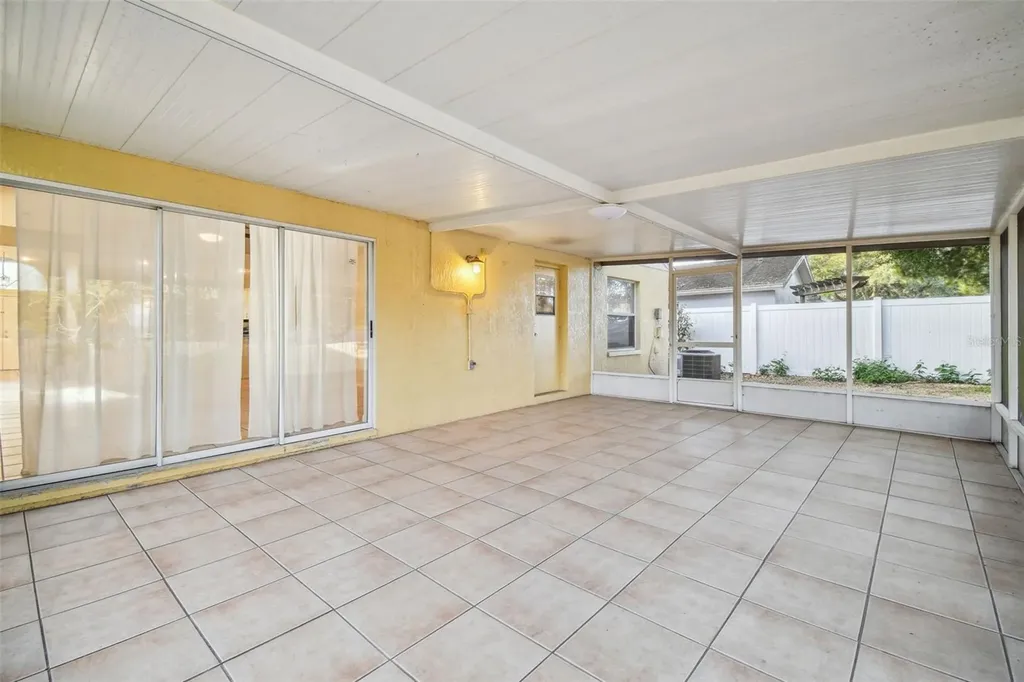 2342 Tioga Drive Land O Lakes FL 34639