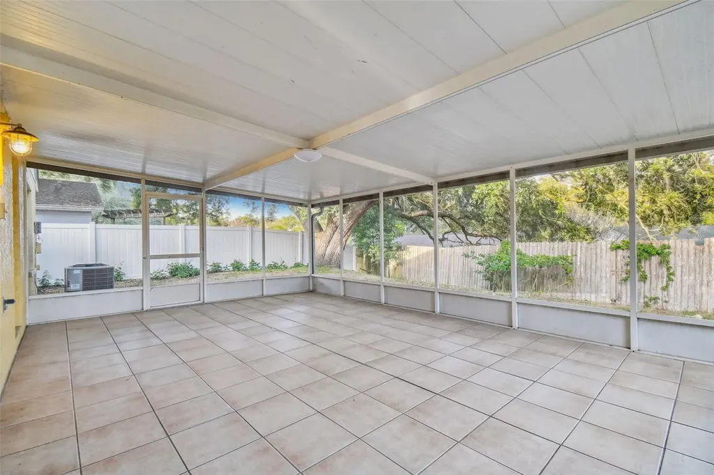 2342 Tioga Drive Land O Lakes FL 34639
