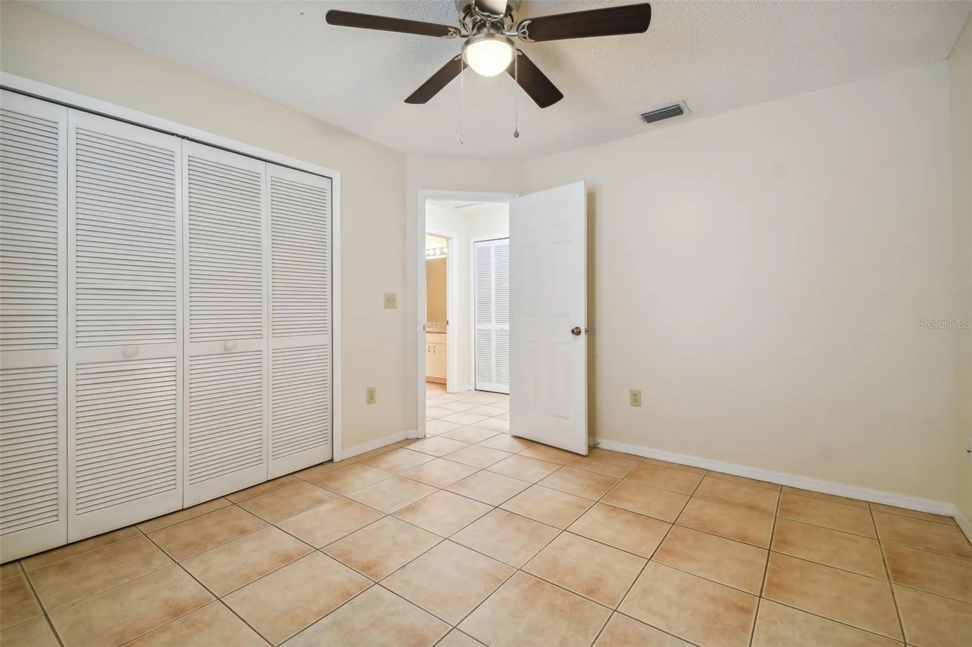 2342 Tioga Drive Land O Lakes FL 34639