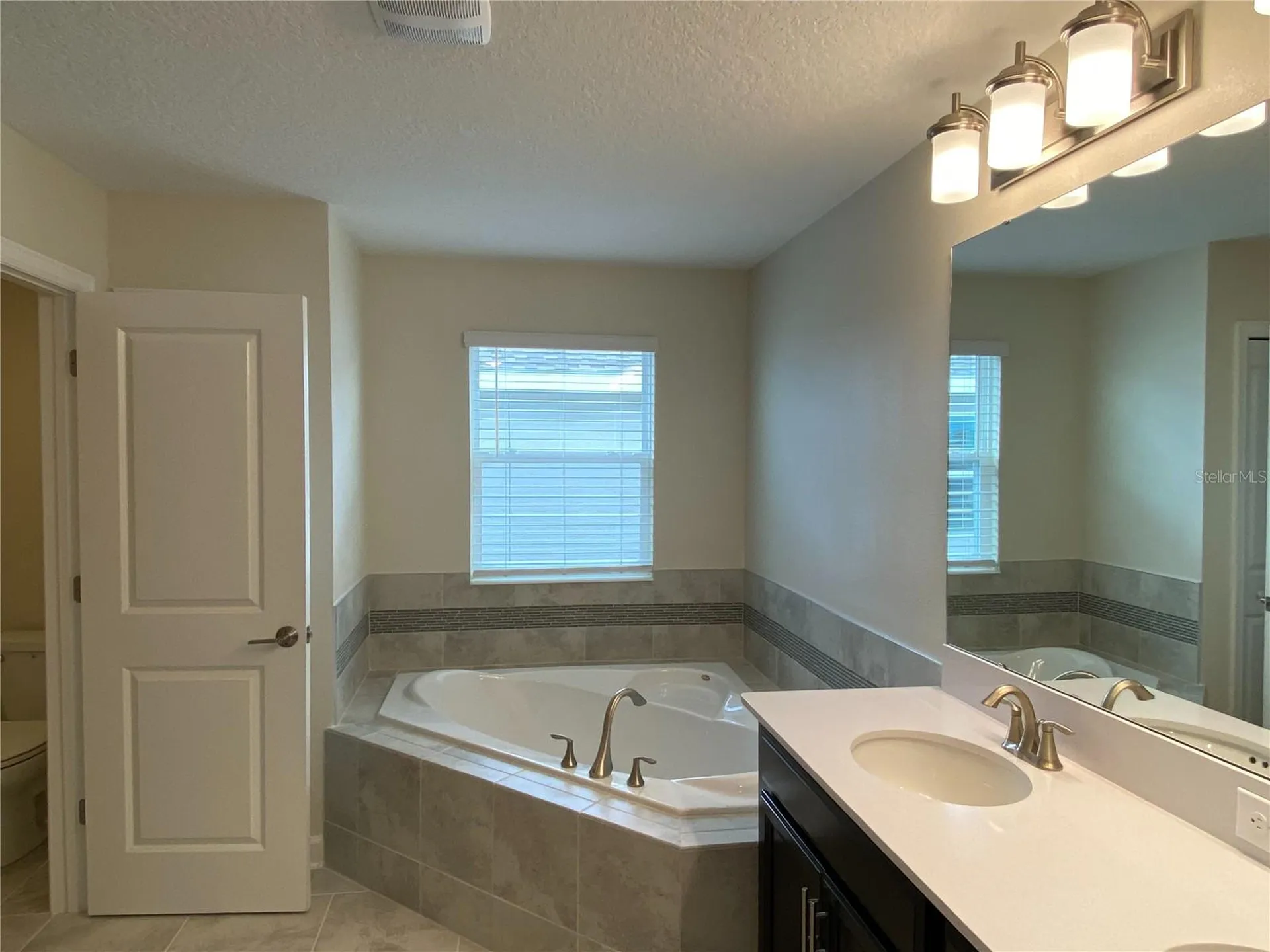 11973 Hometown Place Orlando FL 32832