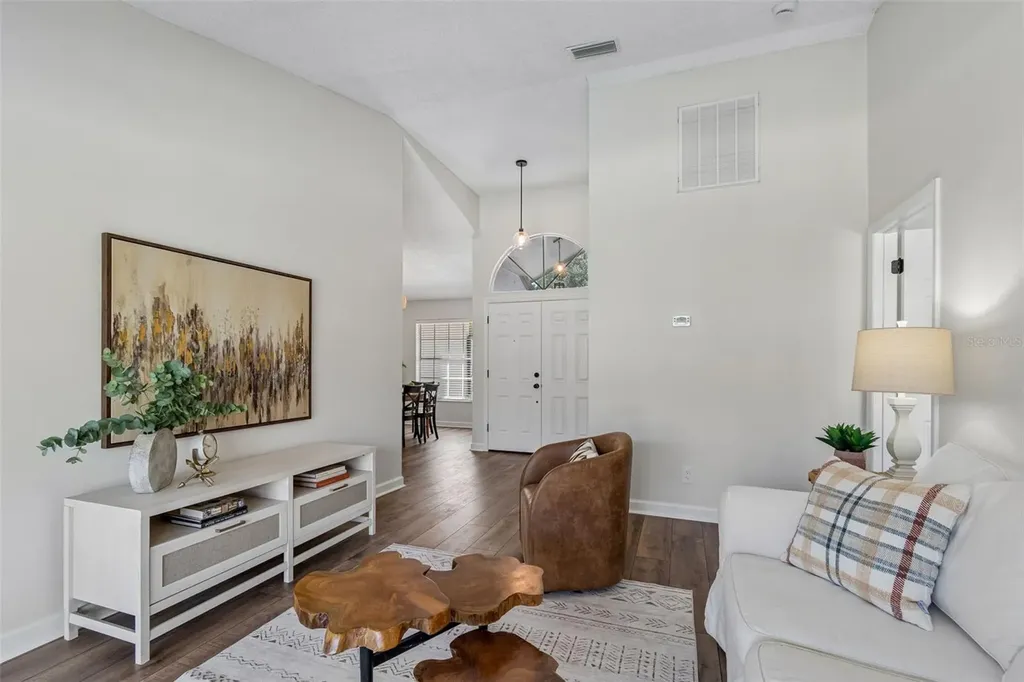 1977 Brookstone Way Clearwater FL 33760