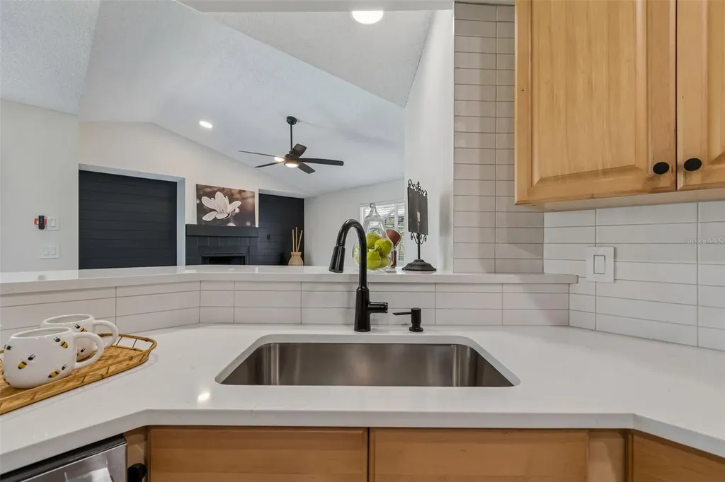 1977 Brookstone Way Clearwater FL 33760