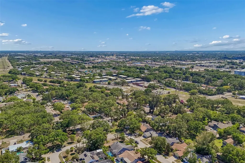 1977 Brookstone Way Clearwater FL 33760