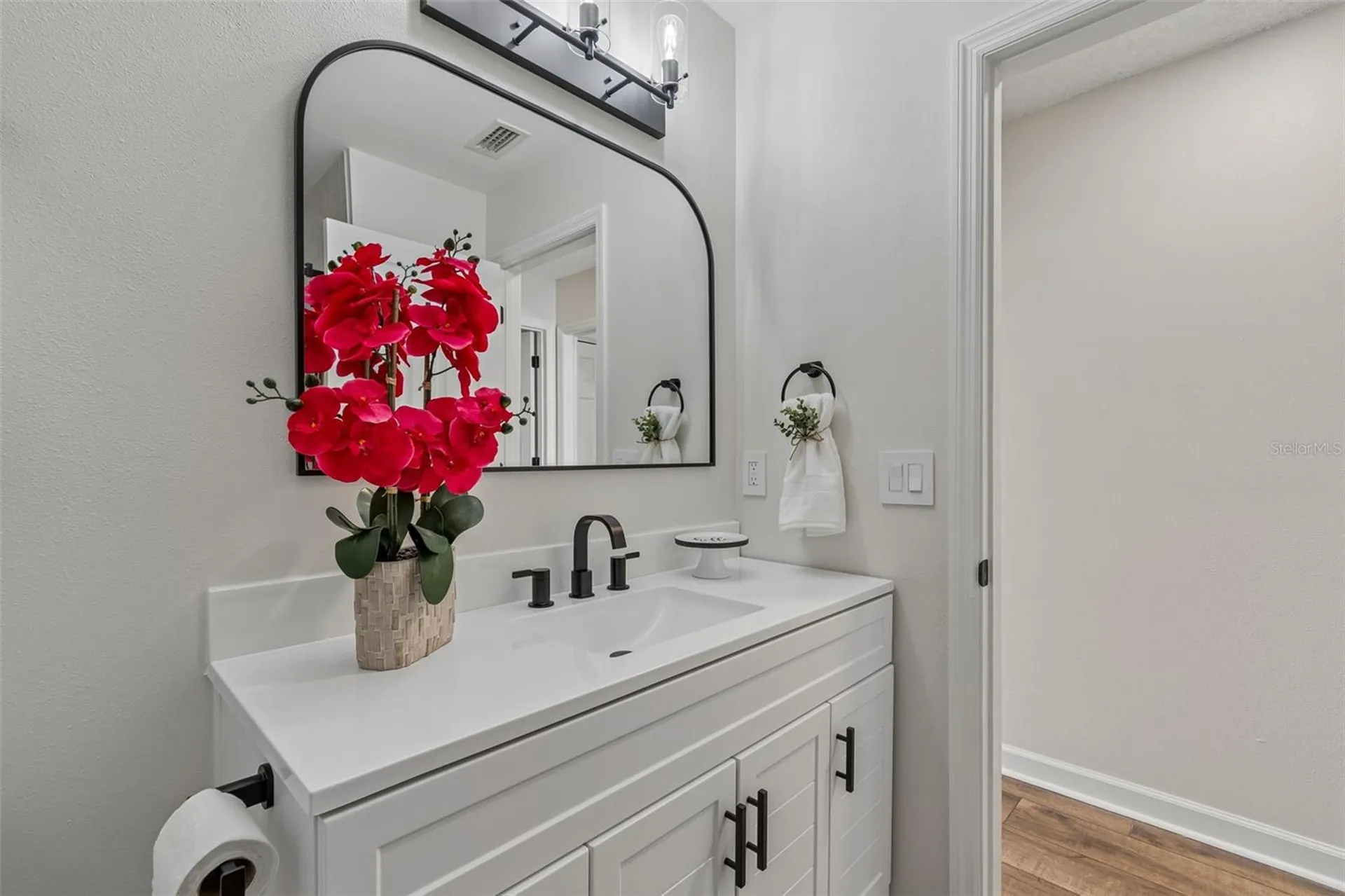 1977 Brookstone Way Clearwater FL 33760