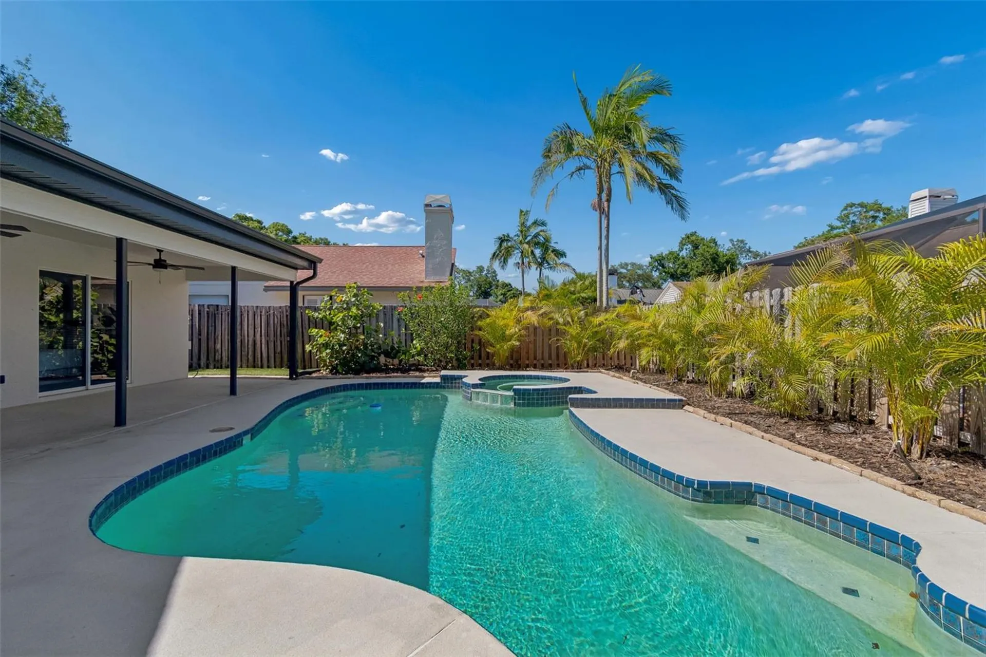 1977 Brookstone Way Clearwater FL 33760