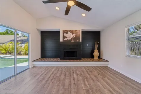 1977 Brookstone Way Clearwater FL 33760