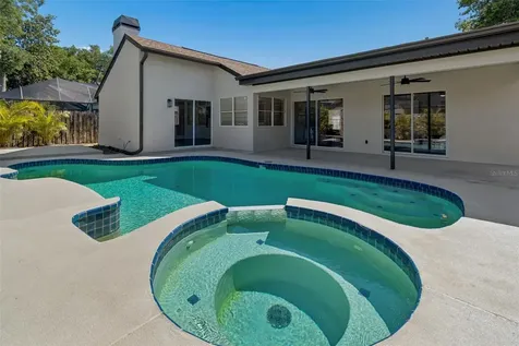 1977 Brookstone Way Clearwater FL 33760