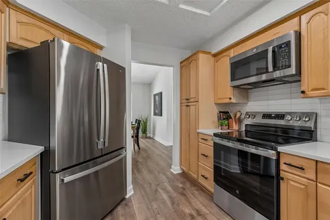 1977 Brookstone Way Clearwater FL 33760
