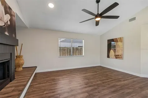 1977 Brookstone Way Clearwater FL 33760