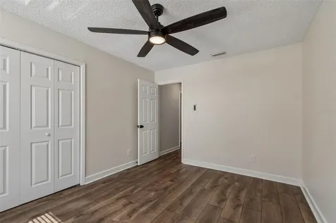 1977 Brookstone Way Clearwater FL 33760