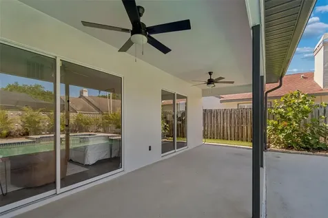 1977 Brookstone Way Clearwater FL 33760