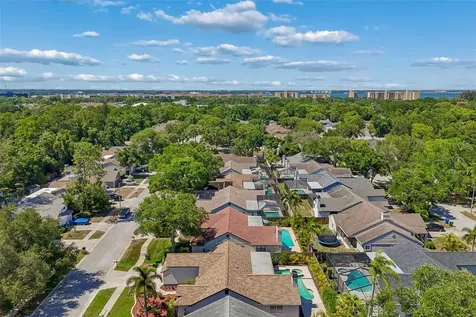 1977 Brookstone Way Clearwater FL 33760