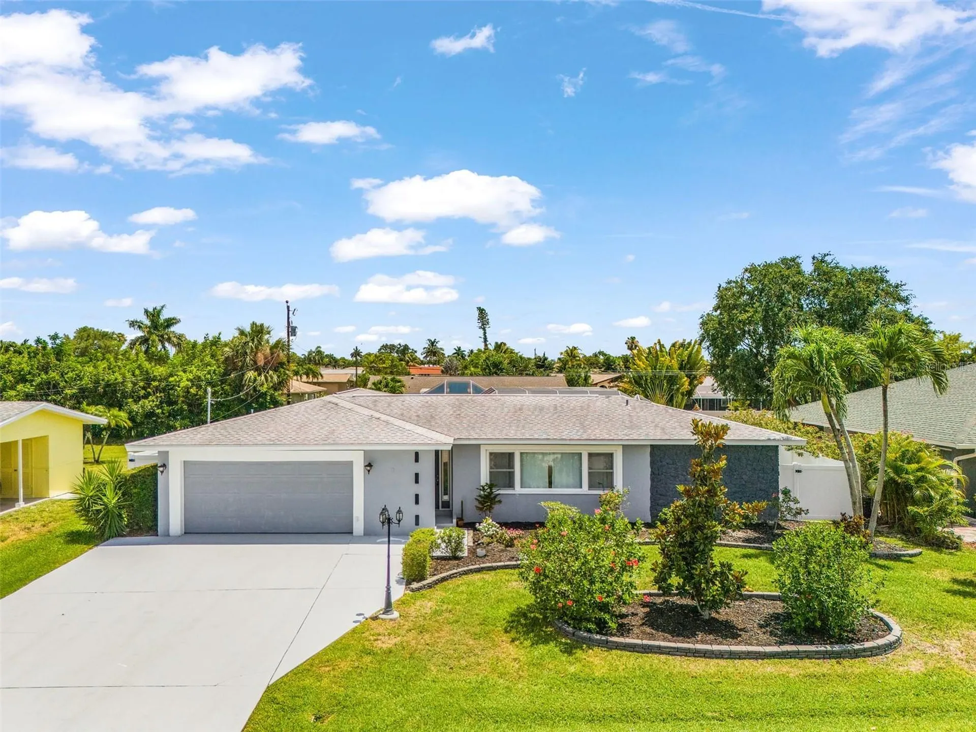 1320 SE 26th Terrace Cape Coral FL 33904