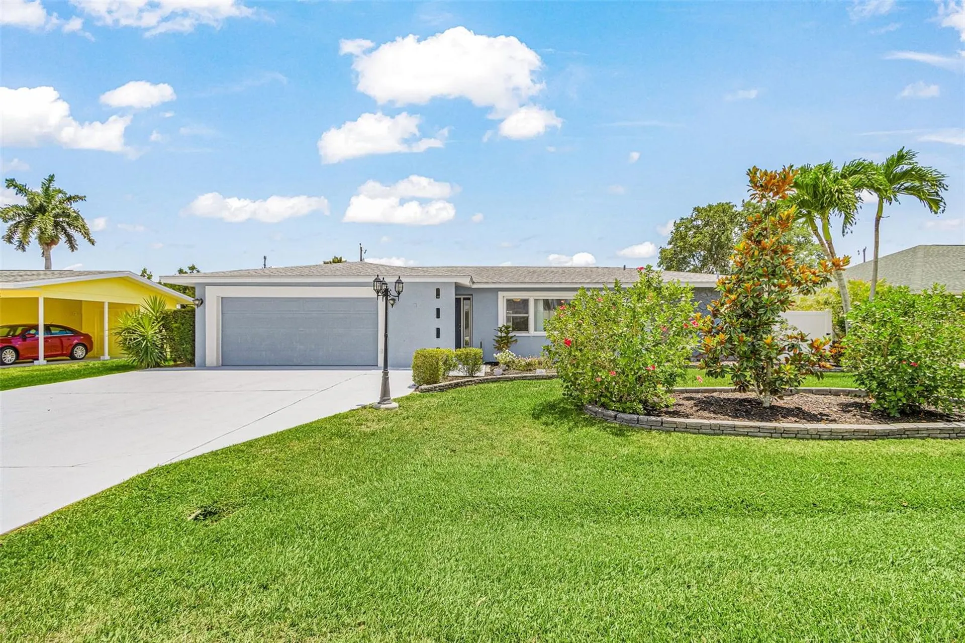 1320 SE 26th Terrace Cape Coral FL 33904