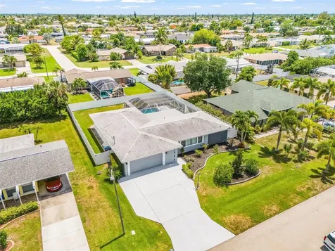 1320 SE 26th Terrace Cape Coral FL 33904